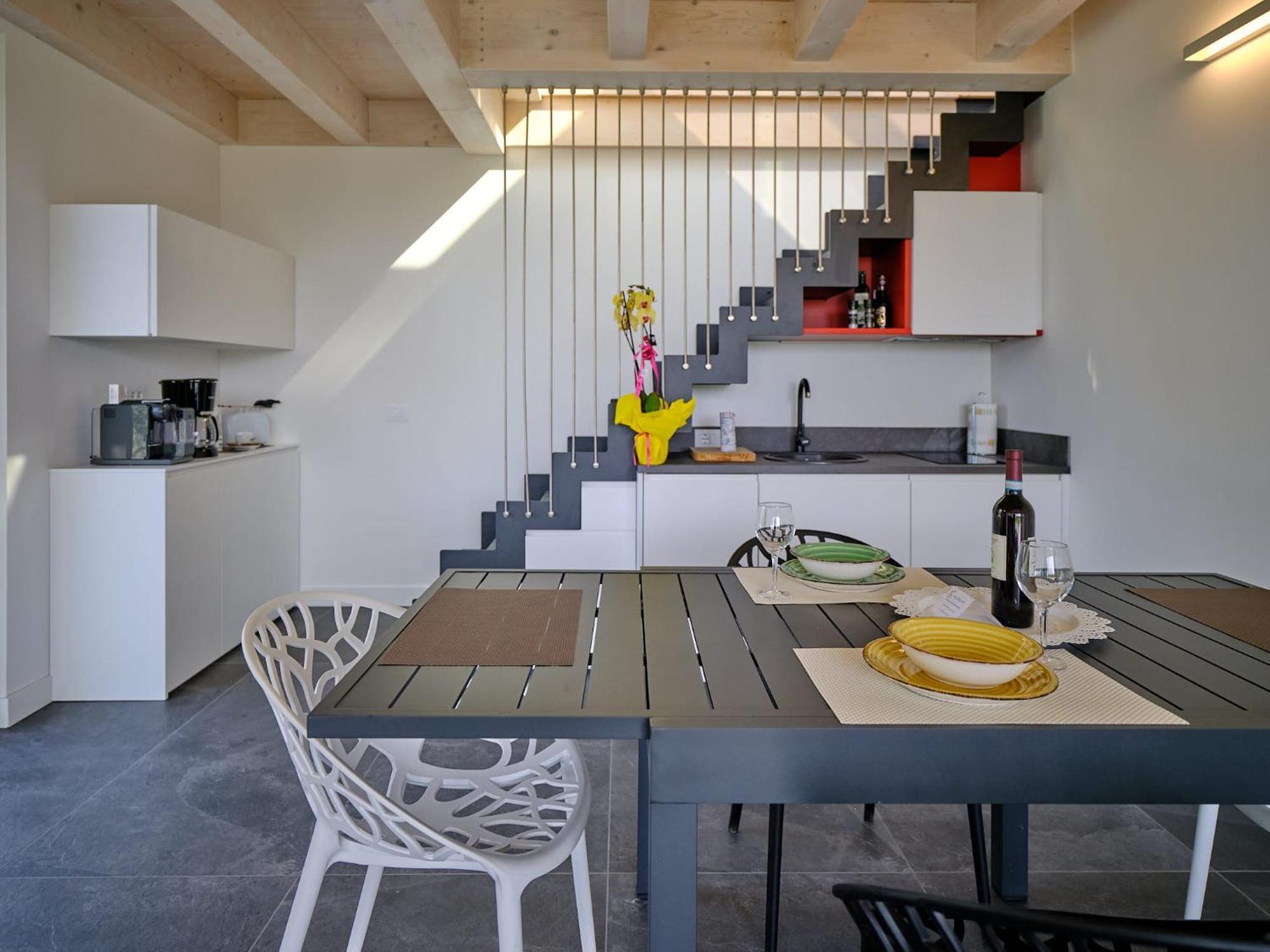 Villa Sunny Lake Suites Бардолино Екстериор снимка
