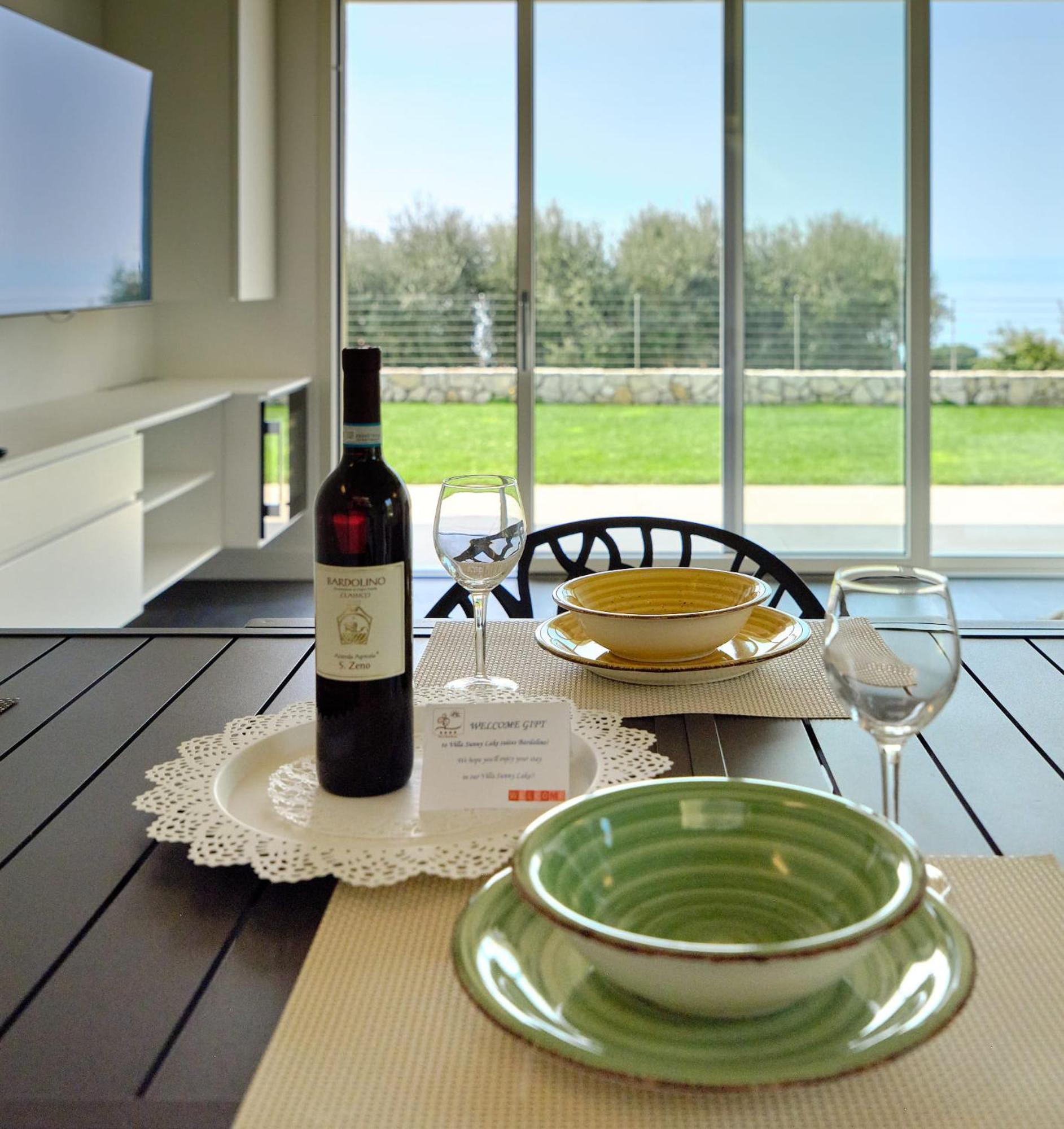 Villa Sunny Lake Suites Бардолино Екстериор снимка